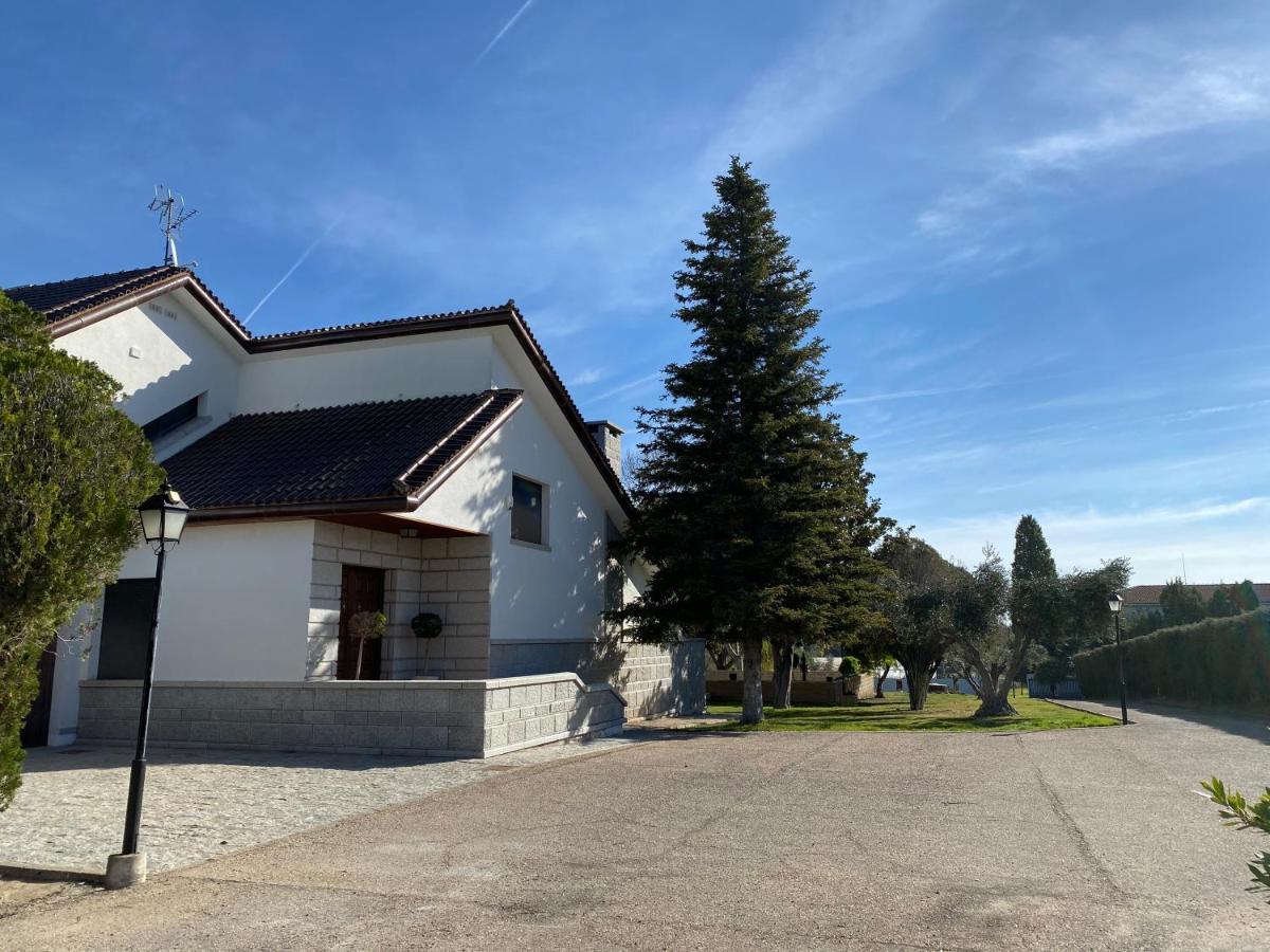 Villa Blanca Con Piscina A 15 Minutos De Toledo - Apartamentos Aloha Toledo Olías del Rey Екстериор снимка